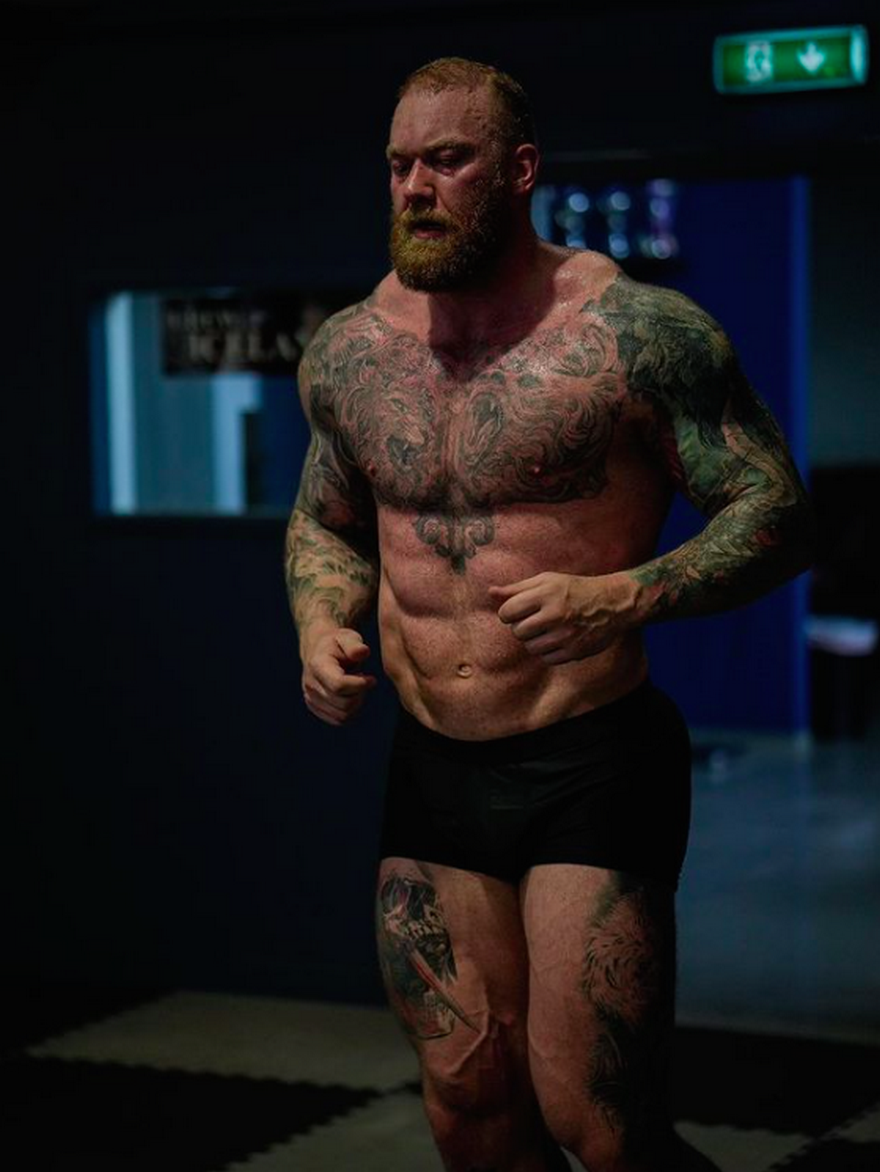Thor Bjornsson Is Beginning to Look Terrifyingly Shredded