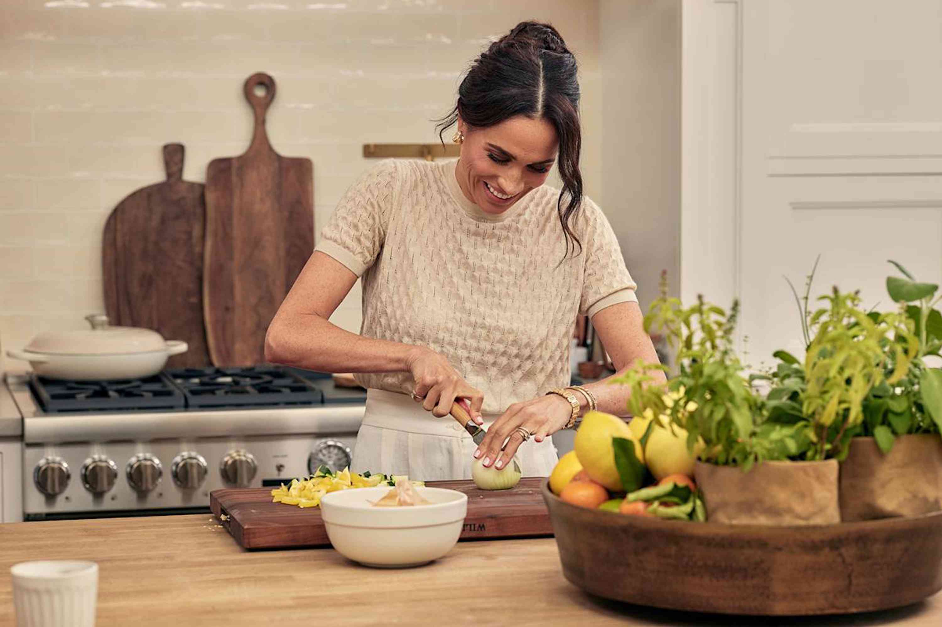 The One Piece of Decoration Meghan Markle, Bobby Berk, and Dakota Johnson Share