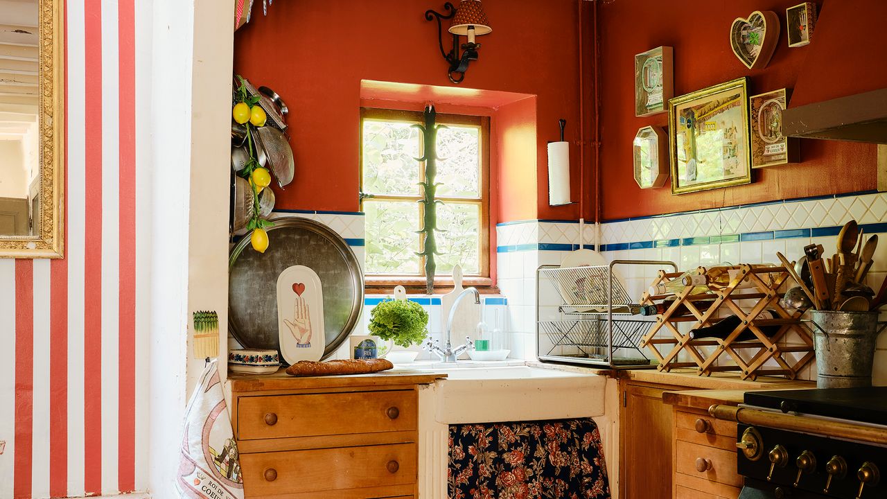 Style concepts for little, open-plan cooking areas