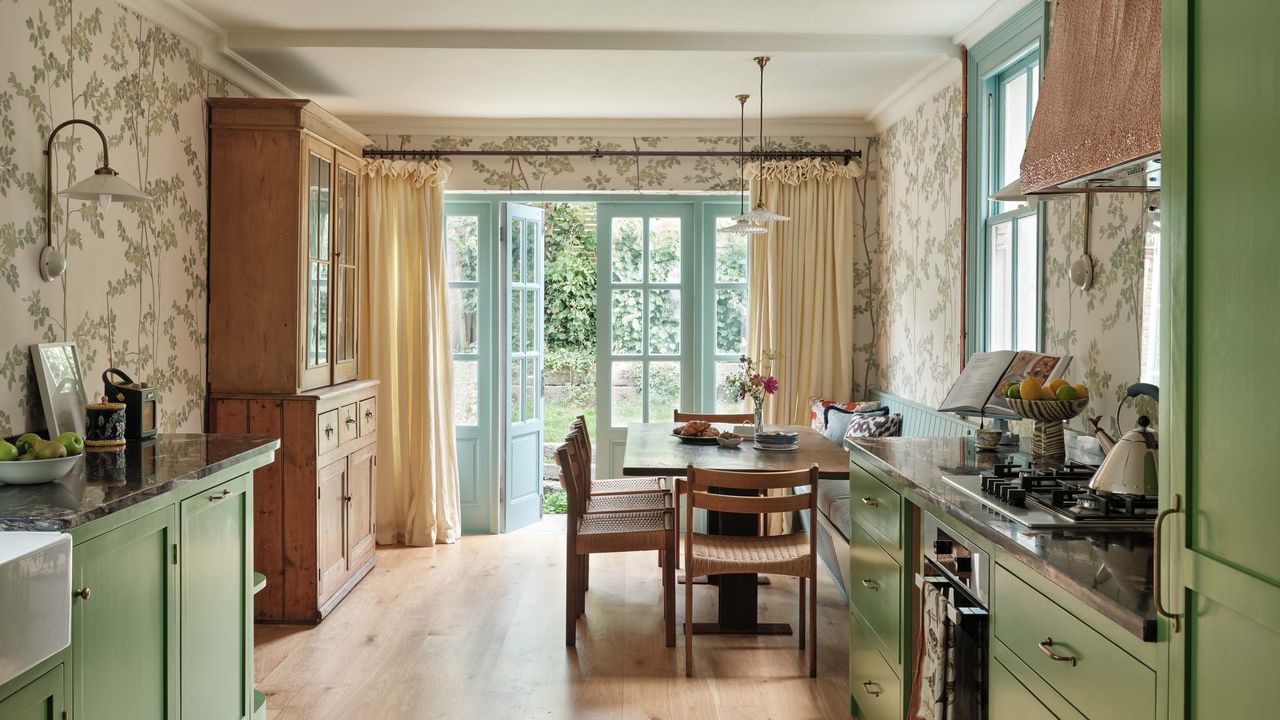 Is the basic cooking area extension dead? 10 characterful concepts that will assist yours stand apart from the crowd