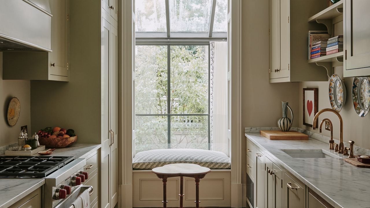 The chequered history of galley kitchen areas and the Austrian designer Margarete Schütte-Lihotzky