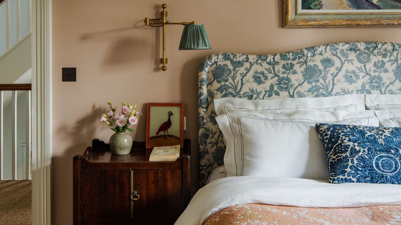 How to design a bed for a meaningful and thought about appearance