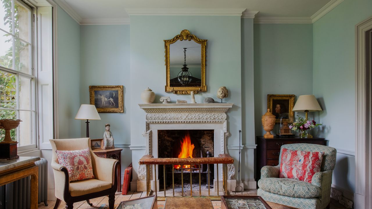 Stylish fireplace concepts for homes old and brand-new